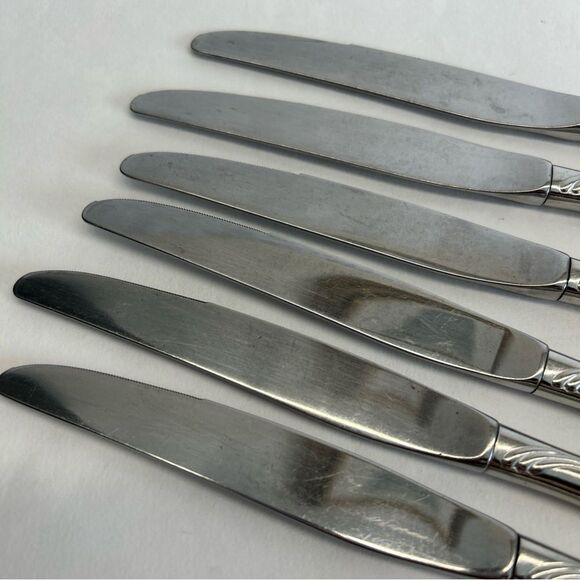 Oneida Camber Cresta Windswept Scroll 6 Dinner Knives - Picture 4 of 4